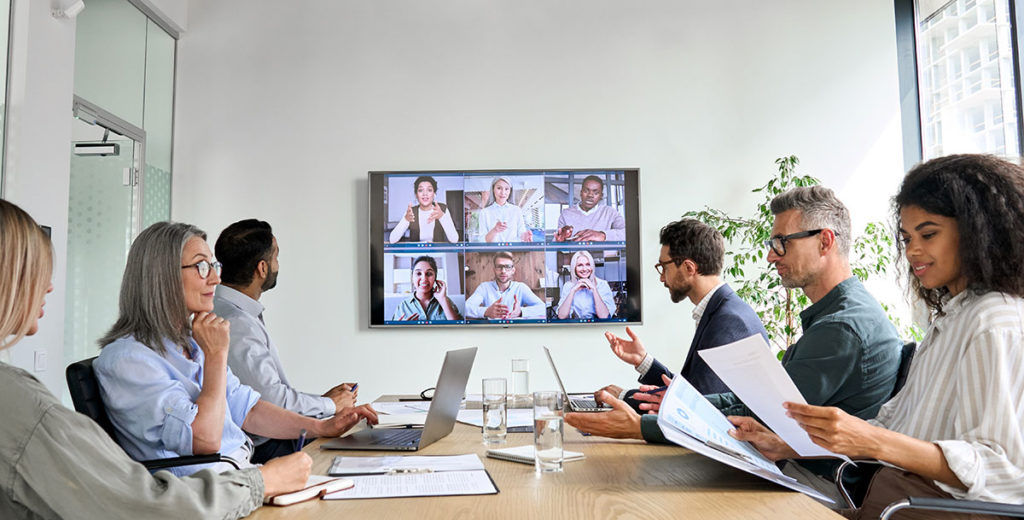 hybrid meeting 1024x520 (2)